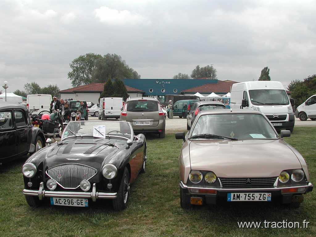 2014_Madine (58).JPG - 29ème Retro Meus'Auto au Lac de Madine, Austin Healey et Citroen CX GTI